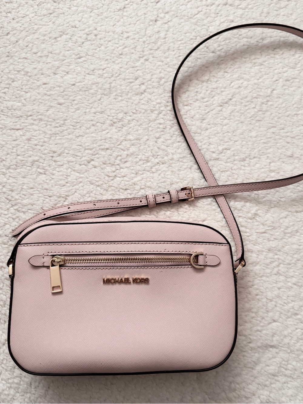 Michael Kors Blush Pink Saffiano Crossbody Bag with Gold Hardware 35S1GTTC7L